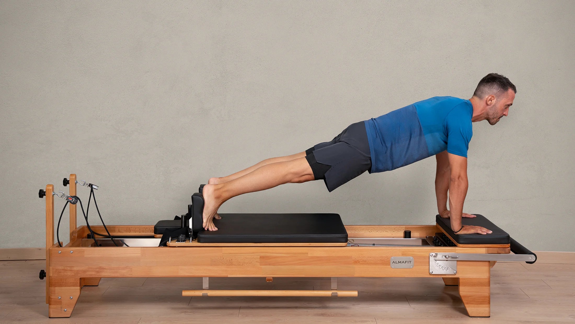Almafit Elysium Reformer category background